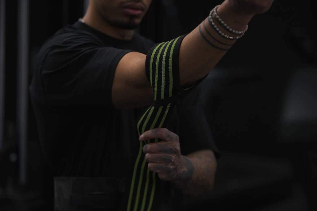 Gymreapers Elbow Wraps - Green 7 Gymreapers Elbow Wraps - Green - Image 5