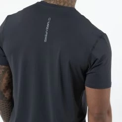 Performance Short Sleeve Shirt - Obsidian -Gymreapers Sale Shop Performance Short Sleeve Obsidian Detail